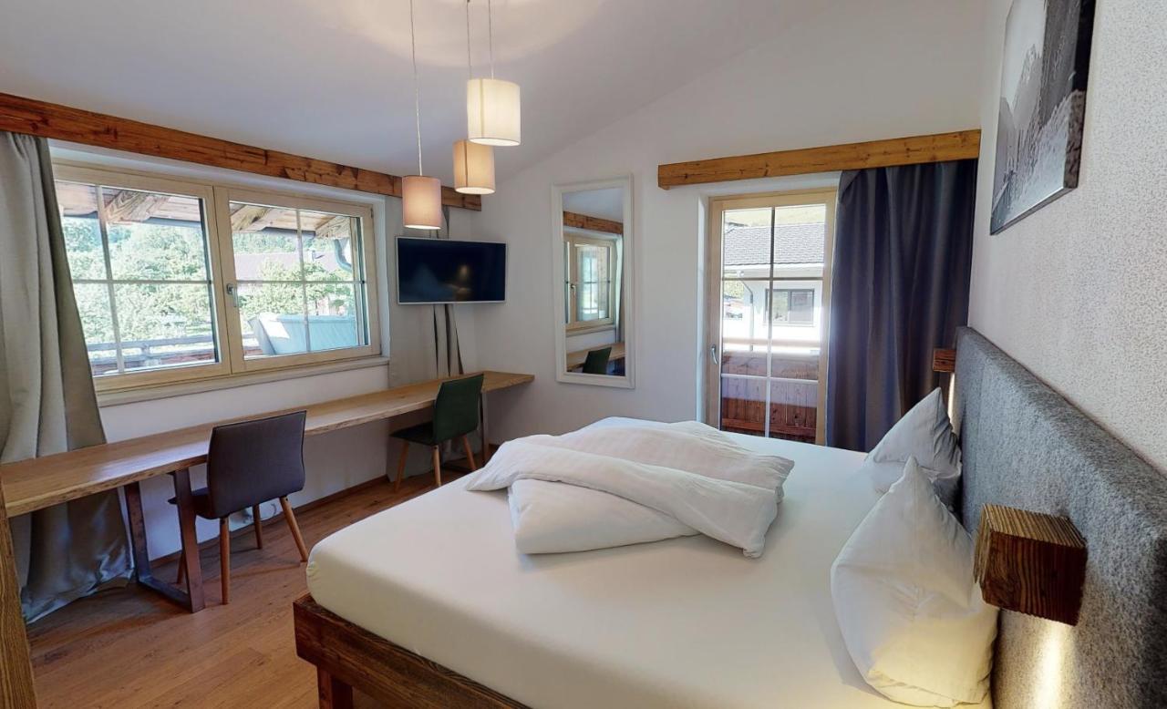 Appartements "Da Zillertaler Und Die Geigerin" Mayrhofen Ngoại thất bức ảnh