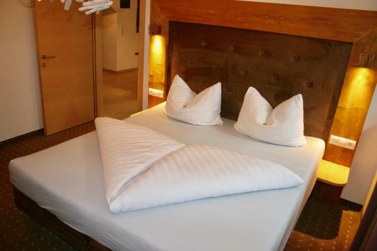 Appartements "Da Zillertaler Und Die Geigerin" Mayrhofen Ngoại thất bức ảnh